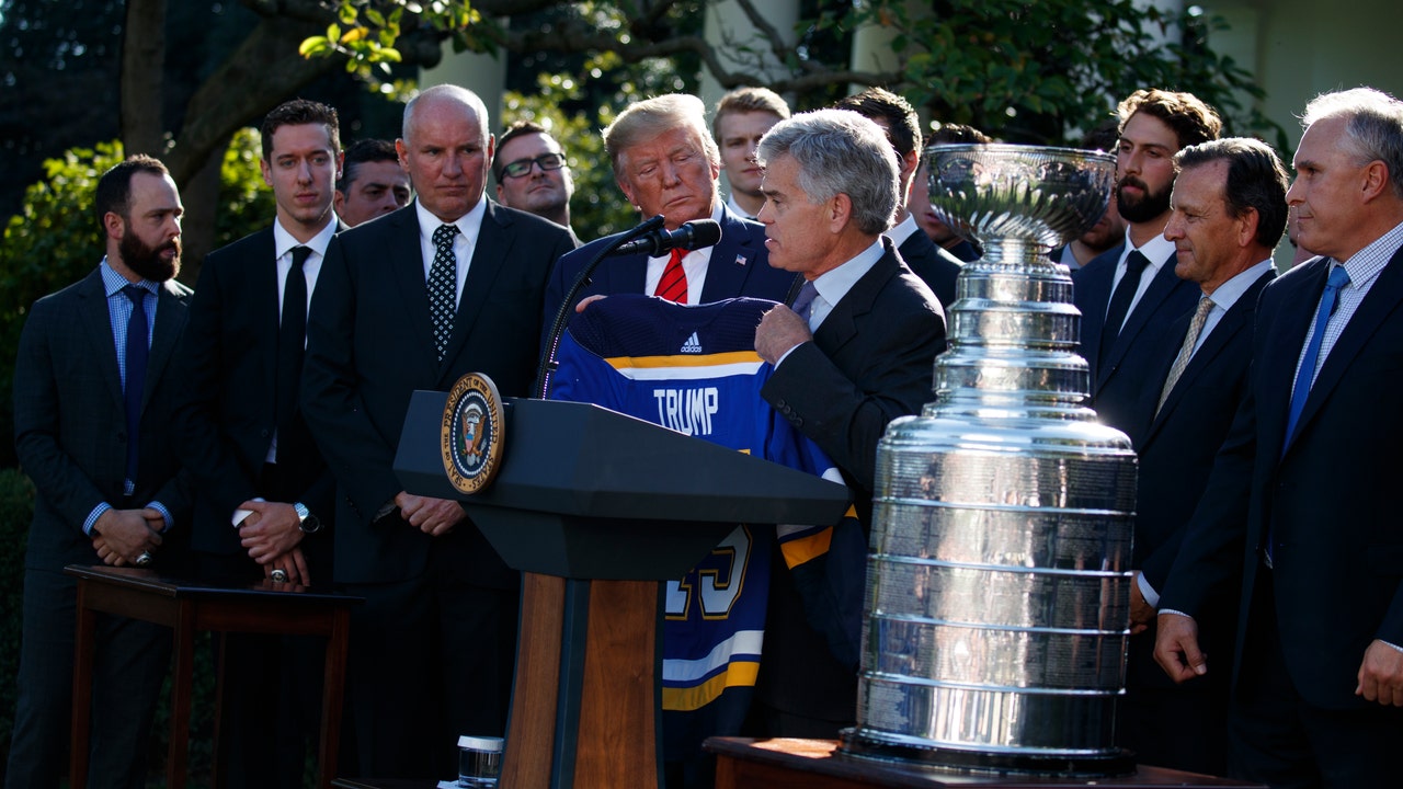 Cup champion Blues visit Trump at White House as full team